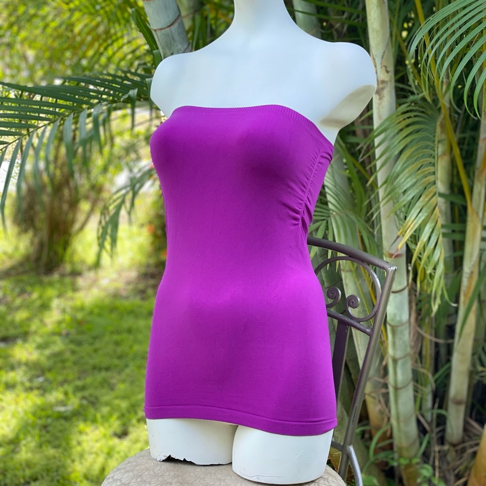 Sold!! 3 tanks & a shirt lot